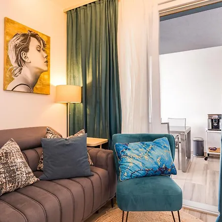 Luxart Gallery Krk Apartment Krk Town