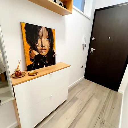 Luxart Gallery Krk Apartman