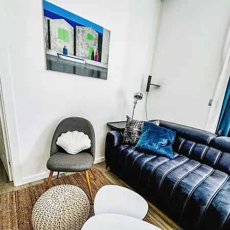 Luxart Gallery Krk Apartman